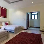 5 Bedroom Garden Villa At Frond E By Deluxe Holiday Homes